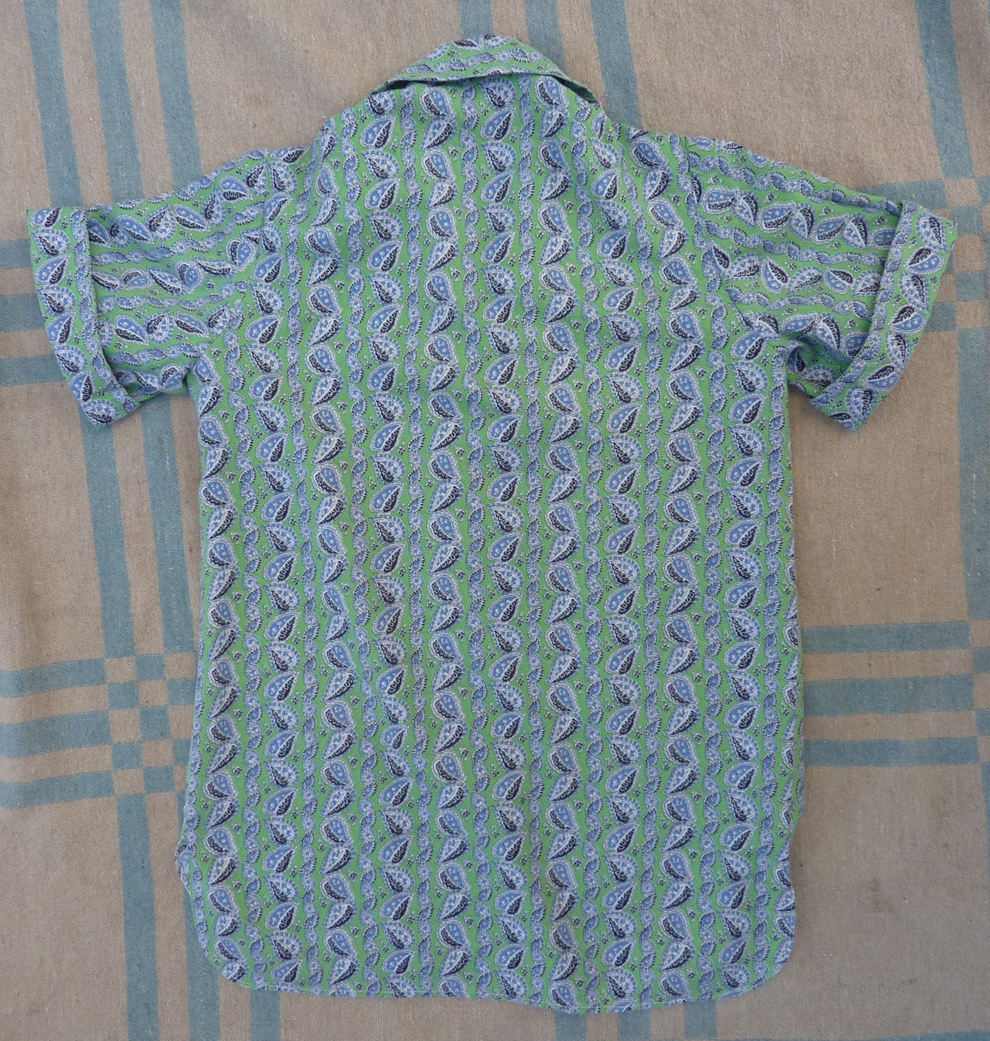 Vintage 1950s Blouse Paisley Print Green Blue Short Sleeved Shirt UK S/M