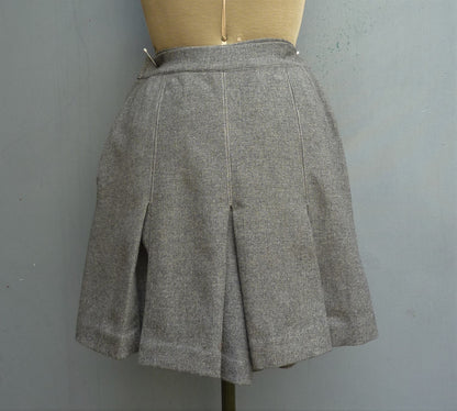 Vintage 1940s Divided Skirt Shorts Grey Wool Flannel High Waist Culottes Skort UK S/M