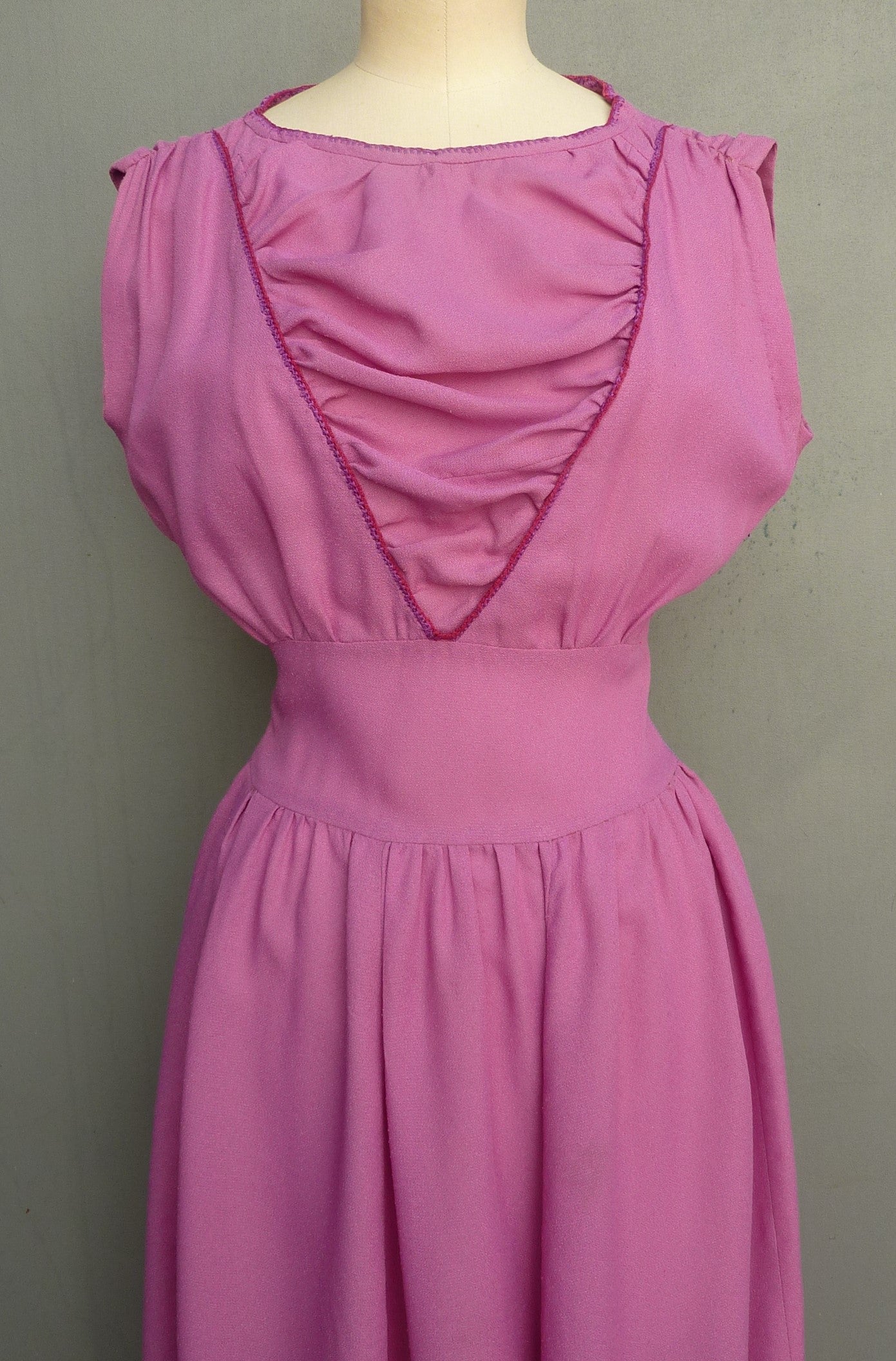 Vintage 1940s Handmade Dress Fuchsia Pink Rayon Embroidered UK XS