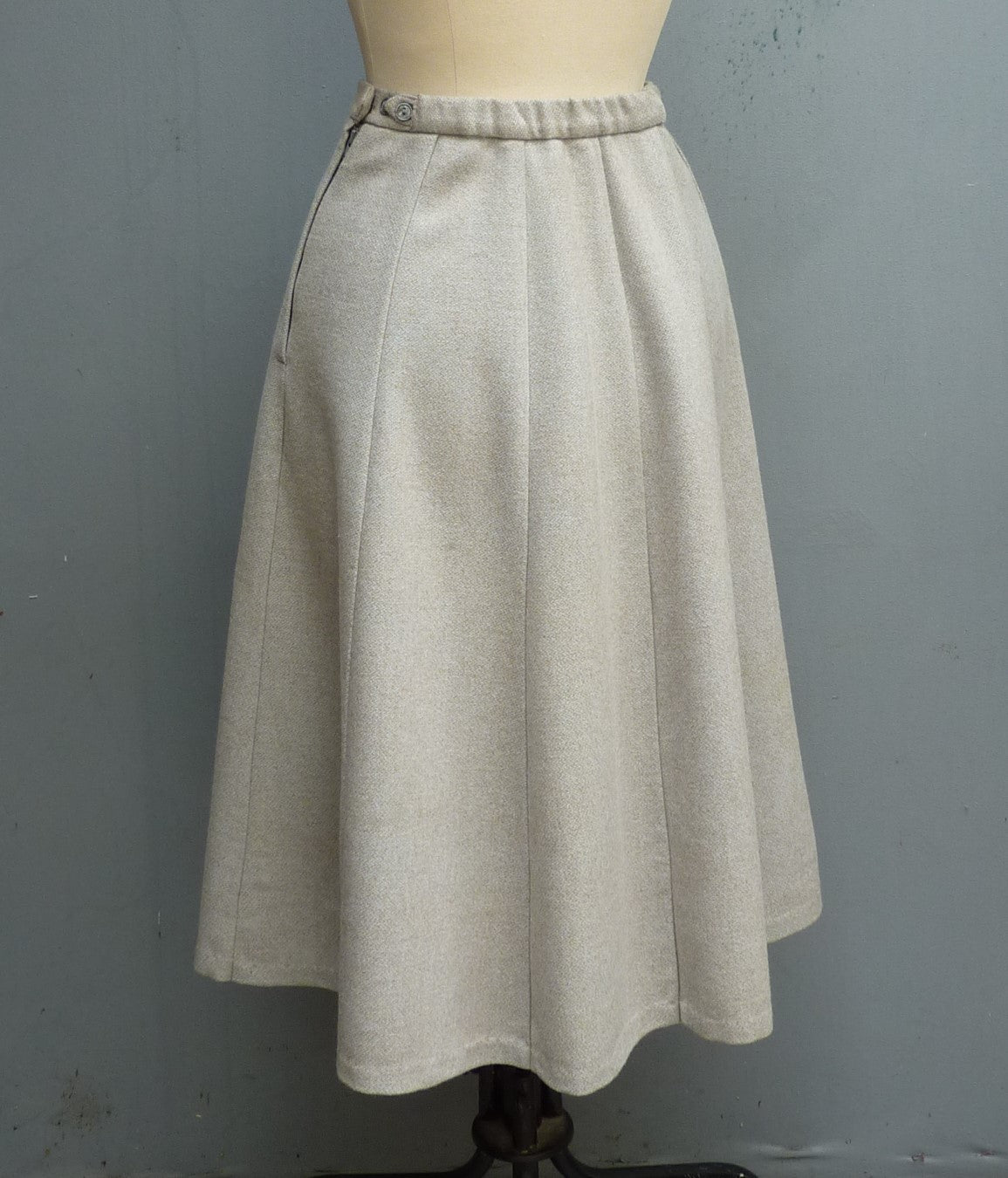 Vintage 1950s Skirt Pale Blue Wool High Waist Flared 1940s 40s 50s Waist 23-24" UK XXS