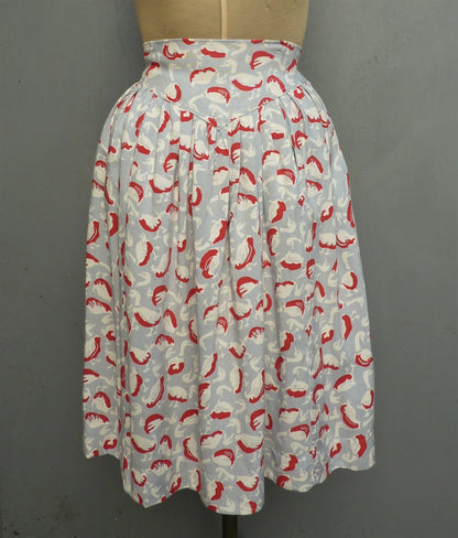 Wonderful Vintage 1940s Skirt Bold Novelty Goose Print Geese Ducks UK XS