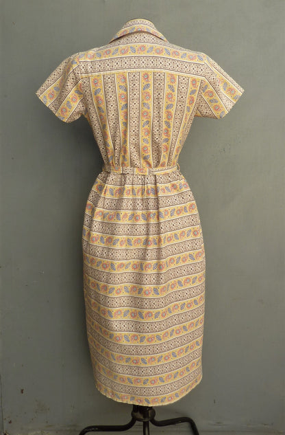 Vintage 1940s Shirt Waister Dress Novelty Paisley Floral Yellow Brown Print UK XS