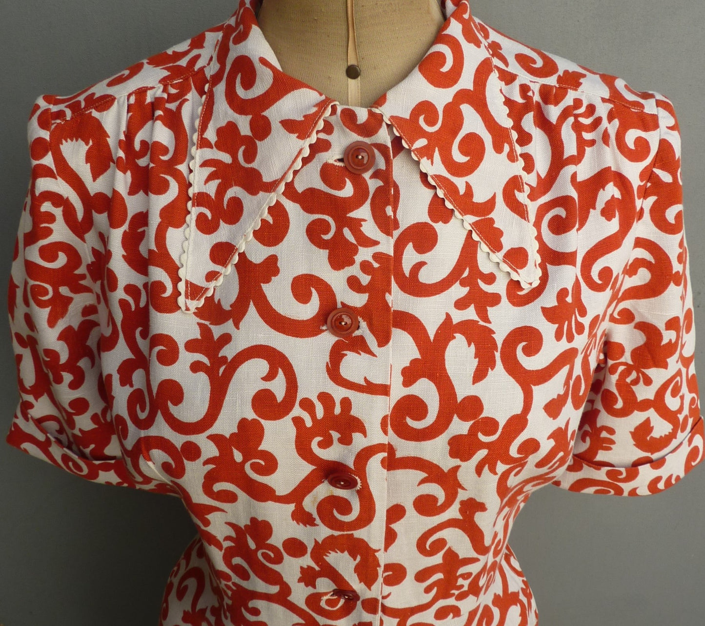 Vintage 1940s CC41 Shirtwaister Dress Orange White Novelty Print UK S/M