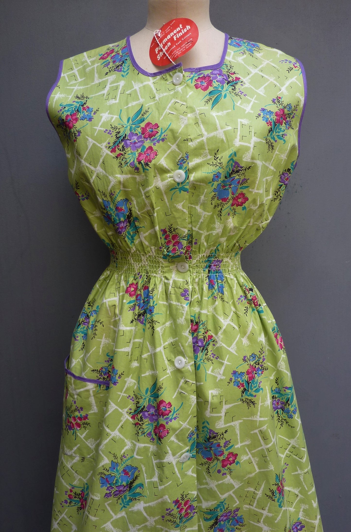 Vintage 1950s Deadstock Pinafore Sun Dress Floral Novelty Print Overall UK XS/S