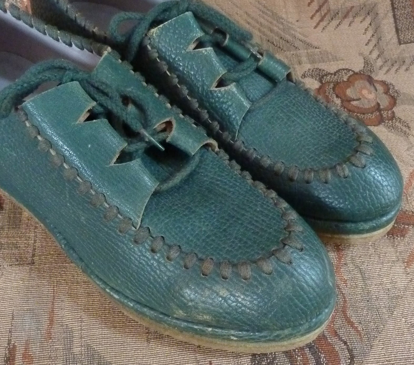 Rare Vintage 1950s 40s Shoes Green Leather Lace Up Wedge Crepe UK 5.5