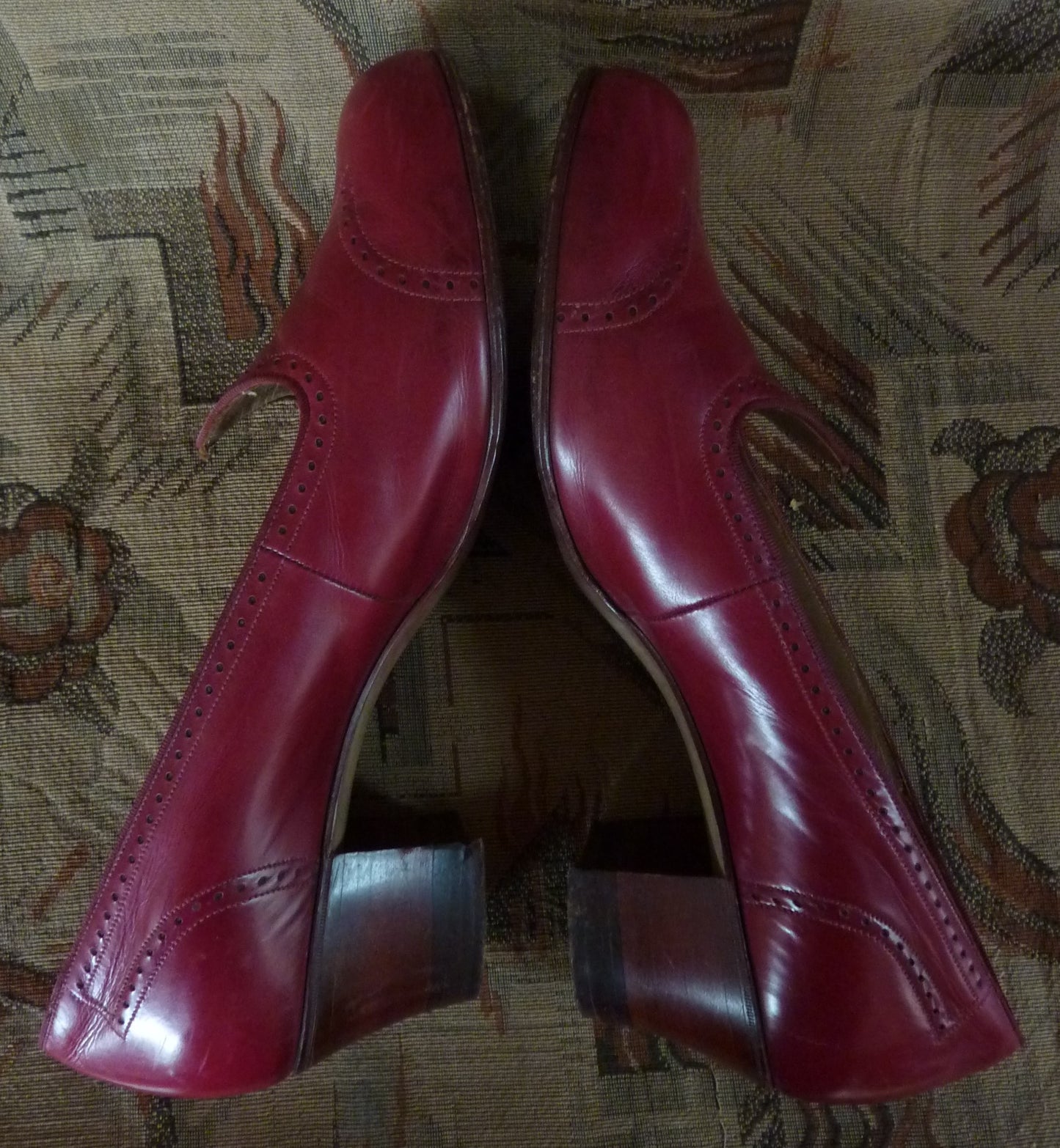 Vintage 1940s Shoes Red Leather Courts Heels UK 7