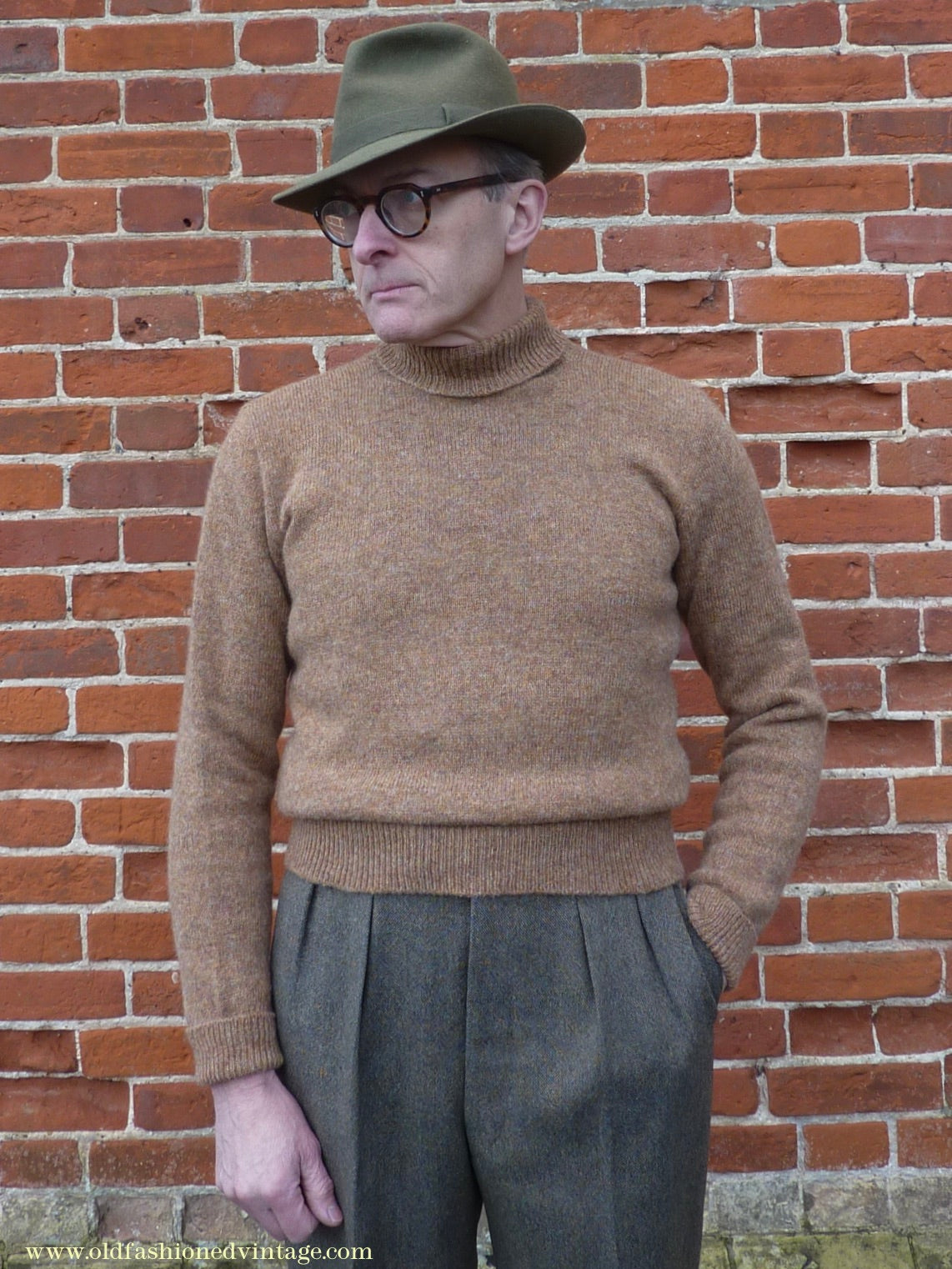 Old Fashioned Garments Vintage Reproduction 1930s 1940s Mens Roll Neck Jumper Spice Brown Marl Polo Turtle Sweater M