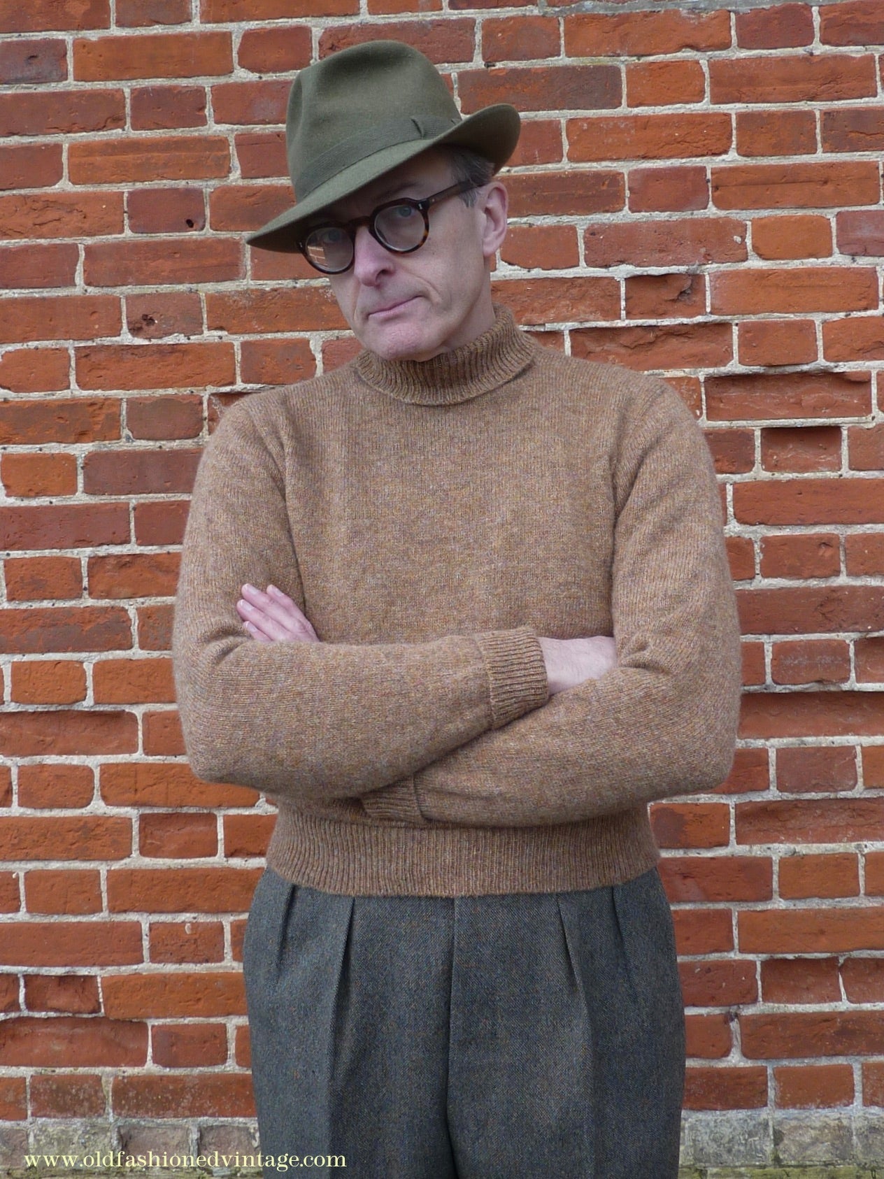 Old Fashioned Garments Vintage Reproduction 1930s 1940s Mens Roll Neck Jumper Spice Brown Marl Polo Turtle Sweater M