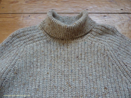 Vintage 1980s 1990s Irish Chunky Roll Neck Jumper Sweater Pullover Fisherman Rib Ribbed Beige Fleck Wool M
