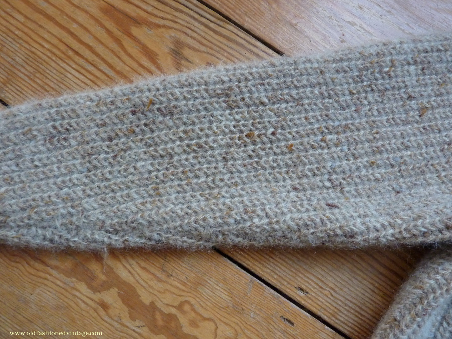 Vintage 1980s 1990s Irish Chunky Roll Neck Jumper Sweater Pullover Fisherman Rib Ribbed Beige Fleck Wool M