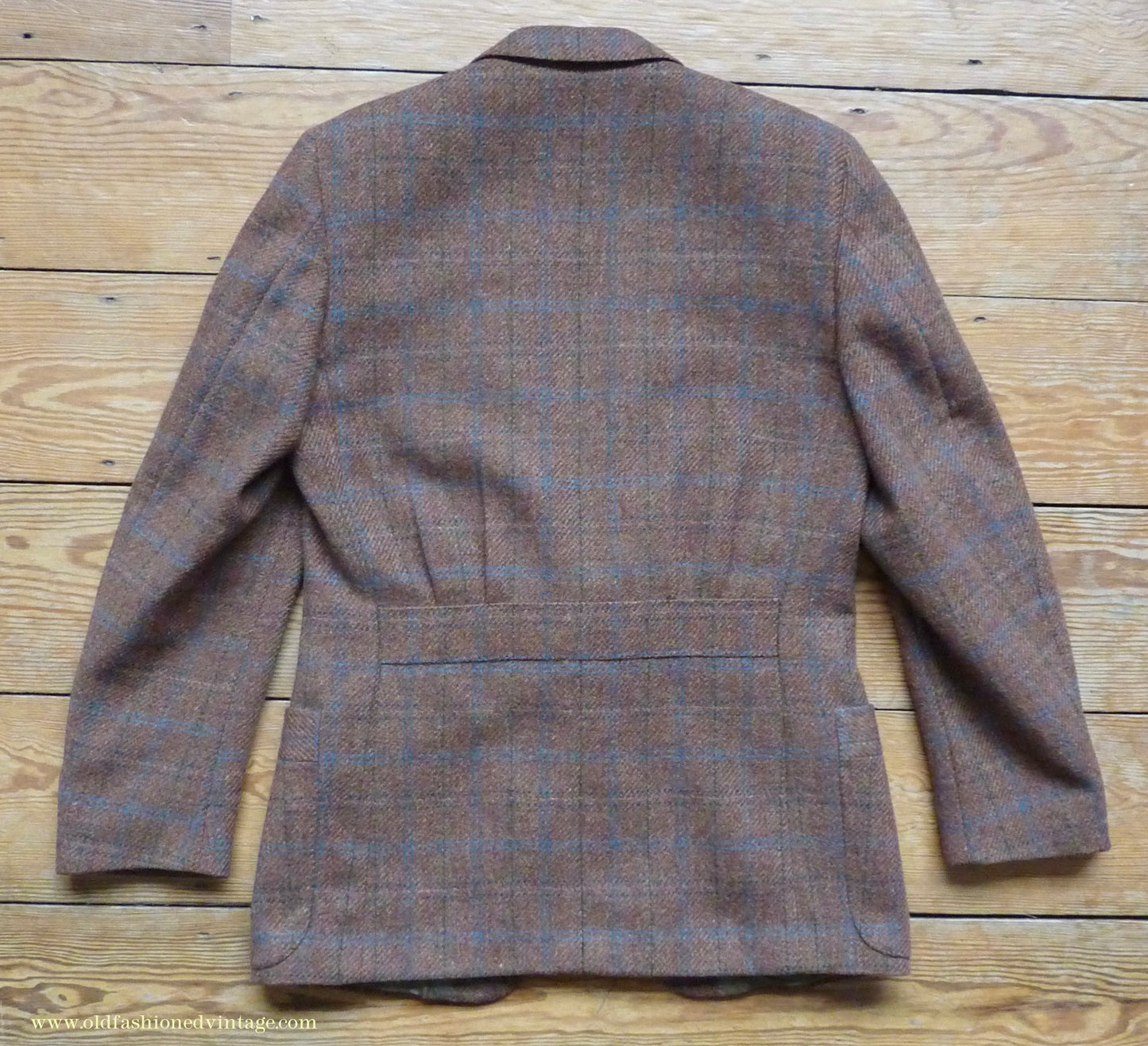 Vintage Mens 1990s does 1930s Italian Tweed Jacket Back Belt Patch Pockets Brown Windowpane Check 36"