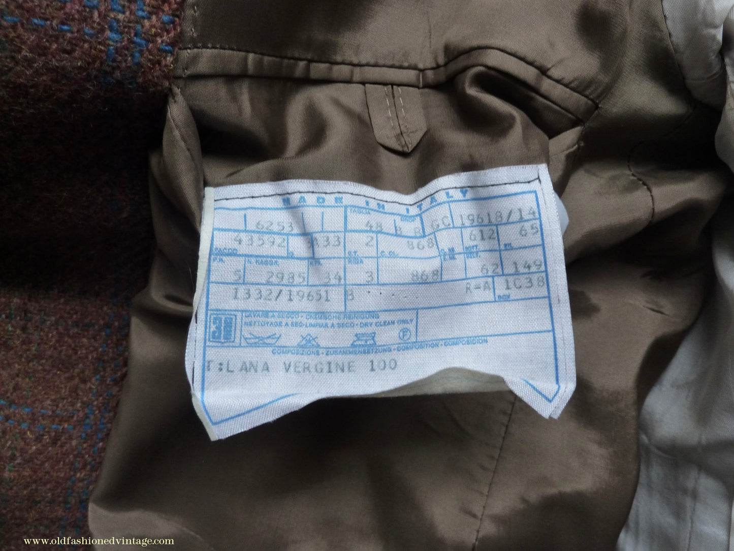 Vintage Mens 1990s does 1930s Italian Tweed Jacket Back Belt Patch Pockets Brown Windowpane Check 36"