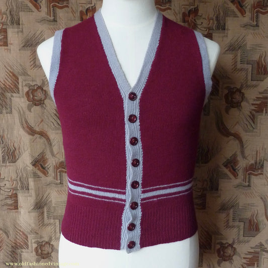Vintage Mens 1950s Hand Knitted Waistcoat 2 Tone Burgundy Grey Wool Sleeveless Cardigan Sweater Vest S