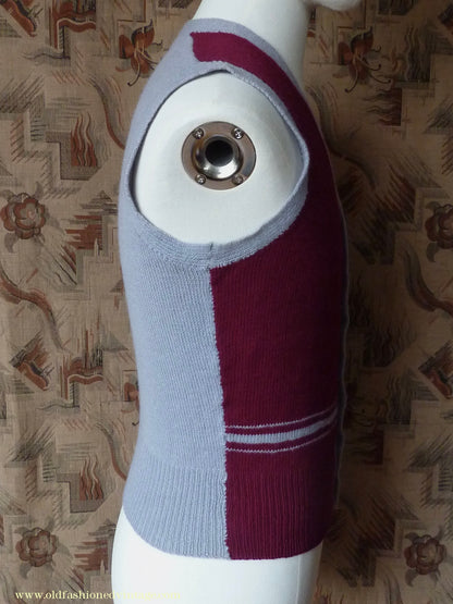 Vintage Mens 1950s Hand Knitted Waistcoat 2 Tone Burgundy Grey Wool Sleeveless Cardigan Sweater Vest S