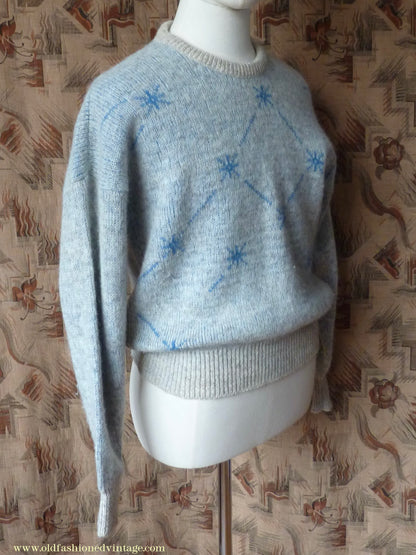 Vintage 1980s does 1950s Jumper Constellation Picture Knit Sweater Oatmeal Blue Stars M