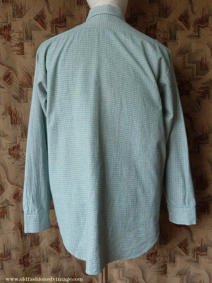 Vintage Mens 1970s Pullover Work Shirt Green Check Cotton Flannel British Overhead Tunic Half Buttoned 16 1/2"