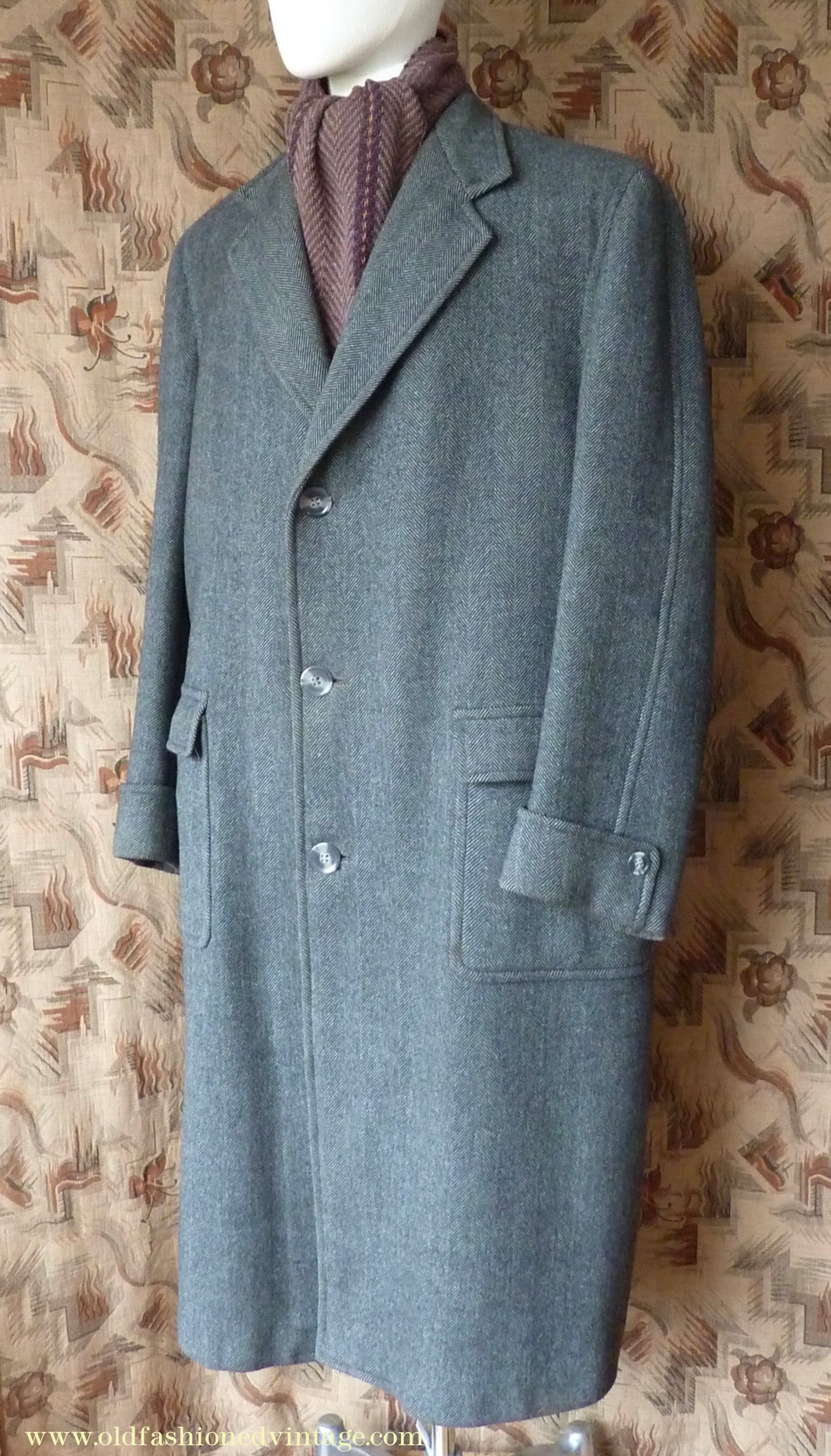 Vintage 1950s Mens Burton Single Breasted Overcoat Coat Grey Herringbone Tweed Wool 42"