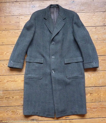 Vintage 1950s Mens Burton Single Breasted Overcoat Coat Grey Herringbone Tweed Wool 42"