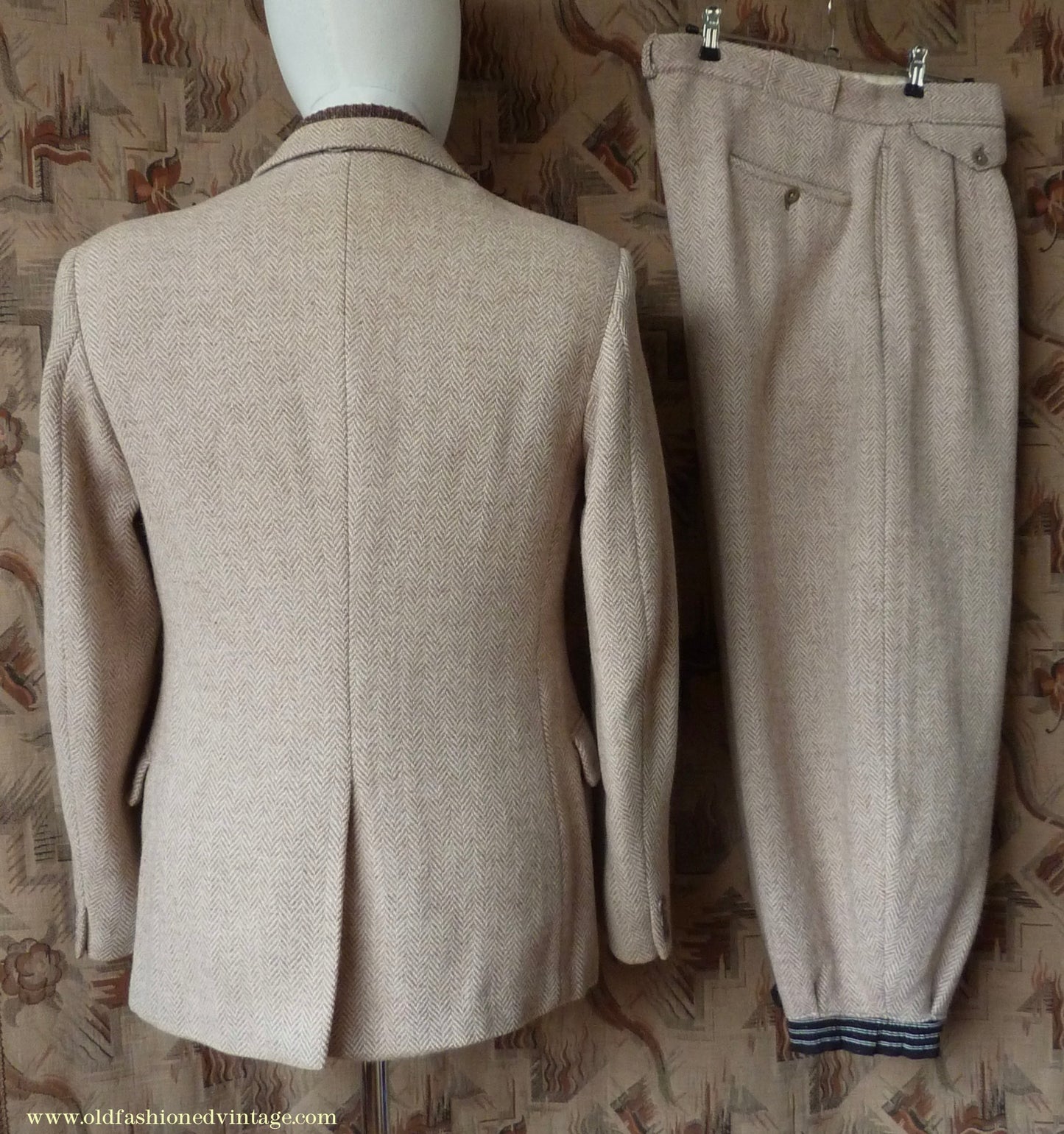 Vintage Mens 1950s Burton Harris Tweed Plus Fours Suit Beige Herringbone Jacket Trousers 37"