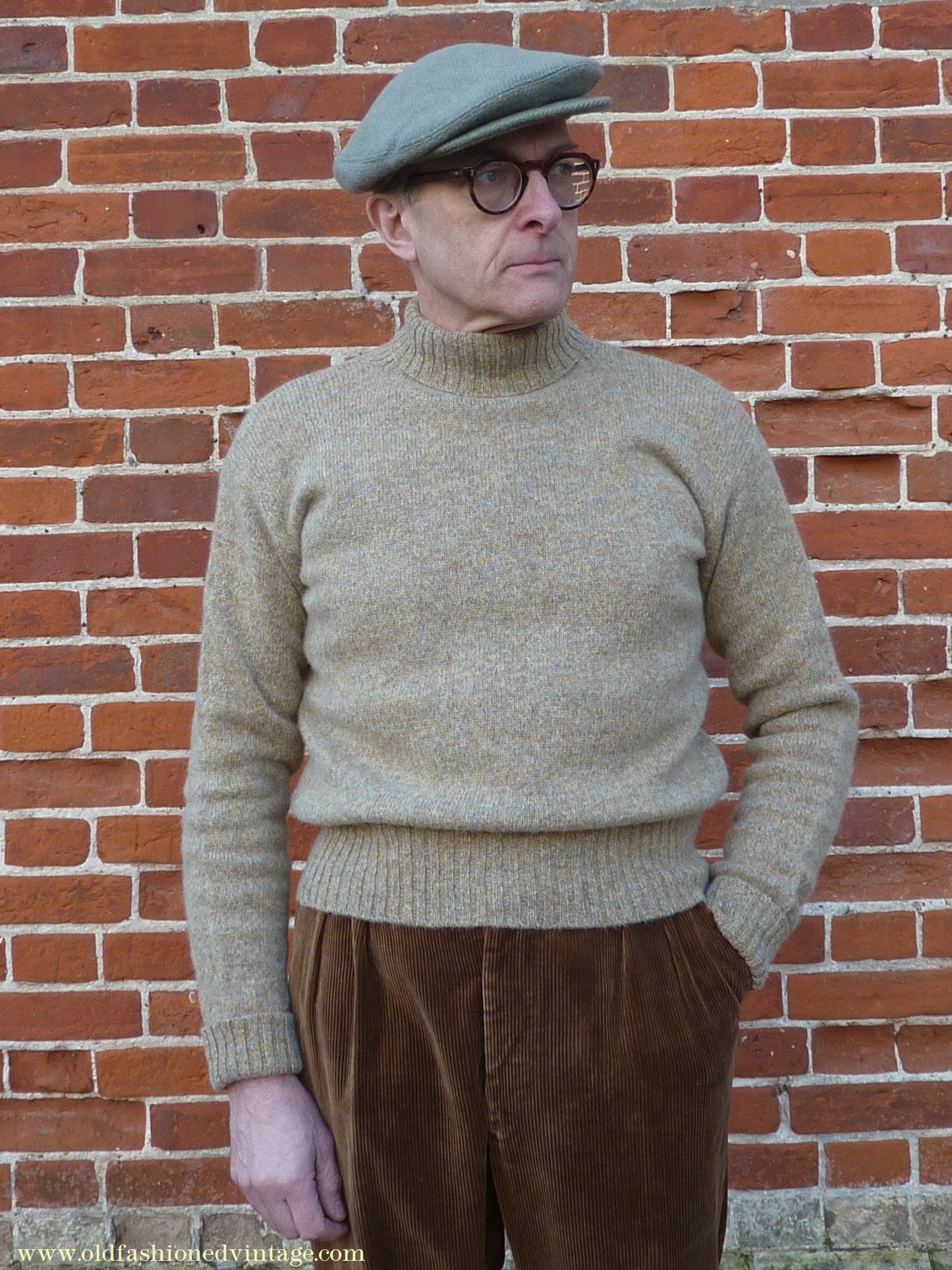Old Fashioned Garments Vintage Reproduction 1940s Mens Roll Neck Jumper Natural Straw Beige Melange Polo Turtle Sweater M