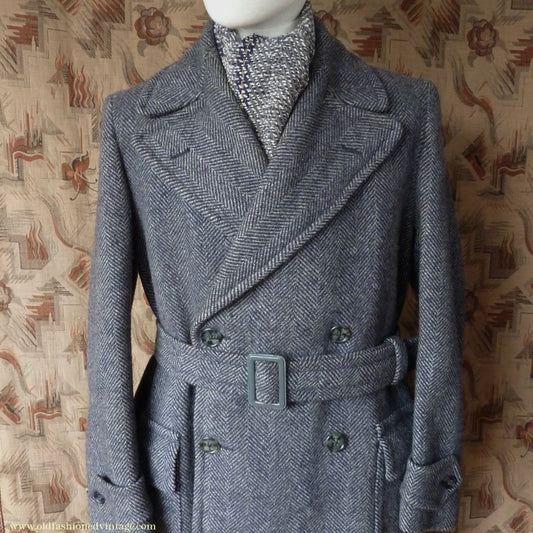 Vintage Mens 1930s 1940s Double Breasted Overcoat Coat Dark Blue Grey Herringbone Wool Tweed DB Belted 38"
