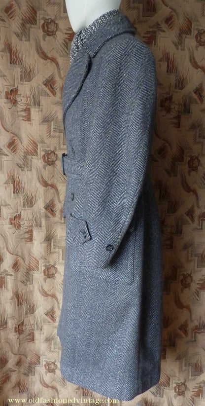 Vintage Mens 1930s 1940s Double Breasted Overcoat Coat Dark Blue Grey Herringbone Wool Tweed DB Belted 38"
