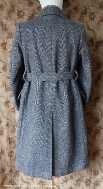 Vintage Mens 1930s 1940s Double Breasted Overcoat Coat Dark Blue Grey Herringbone Wool Tweed DB Belted 38"
