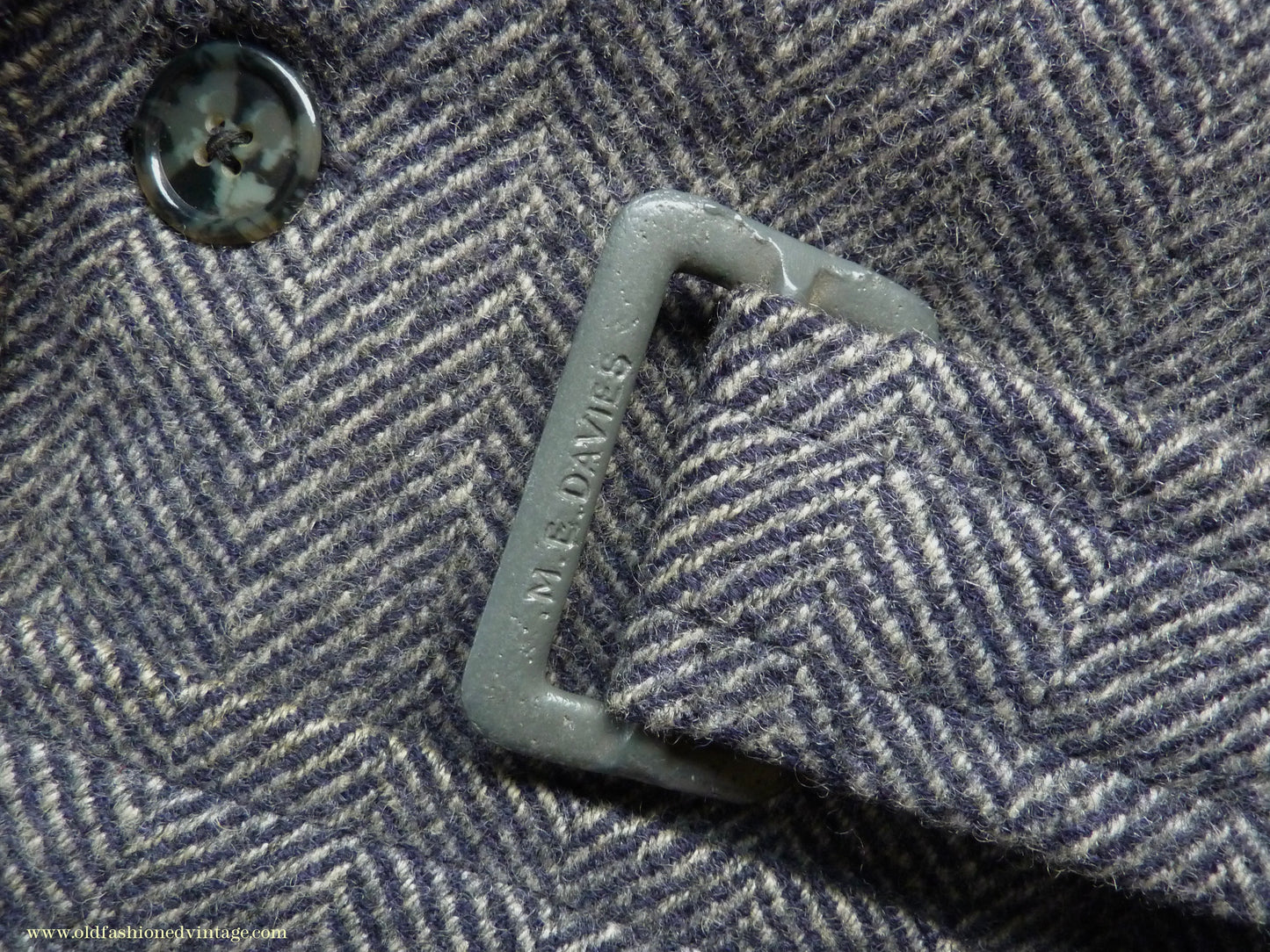 Vintage Mens 1930s 1940s Double Breasted Overcoat Coat Dark Blue Grey Herringbone Wool Tweed DB Belted 38"