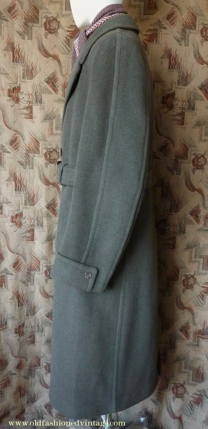 Vintage 1950s Mens Burtons Double Breasted Overcoat Coat Brownish Olive Green Herringbone Wool DB Belted 40"/42"