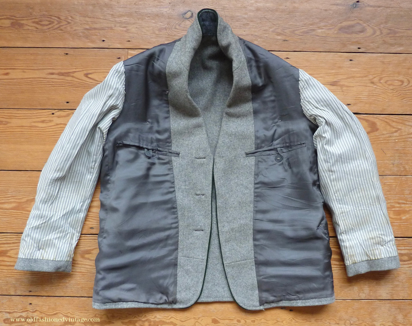 Vintage Mens 1940s 1950s Trachten Hunting Jacket Maremma Coat Grey Wool Horn Buttons Traditional Tyrol German Folk 44"