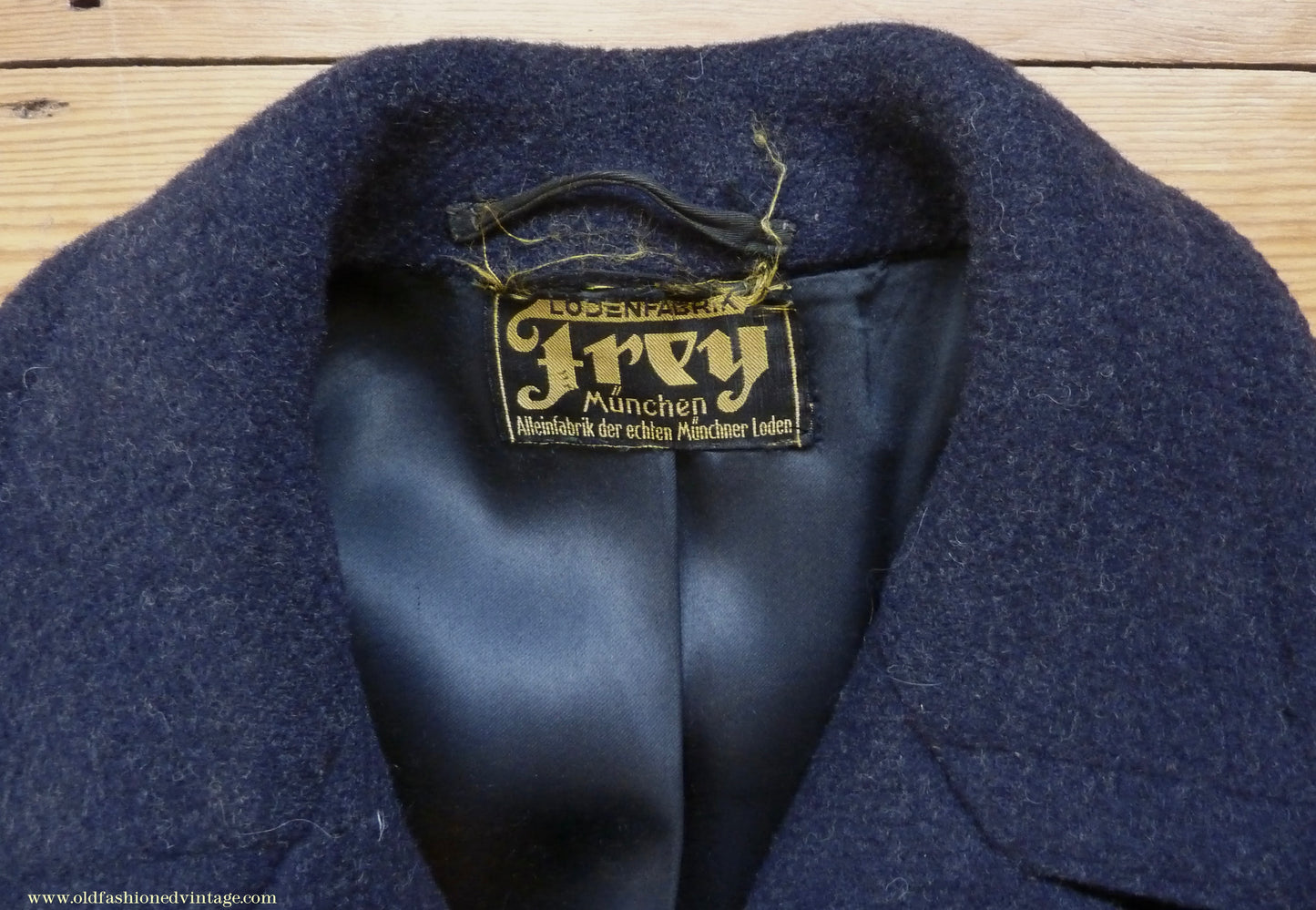 Vintage Mens 1930s 1940s Loden Frey Double Breasted Overcoat Coat Dark Blue Wool Back Belt 40"