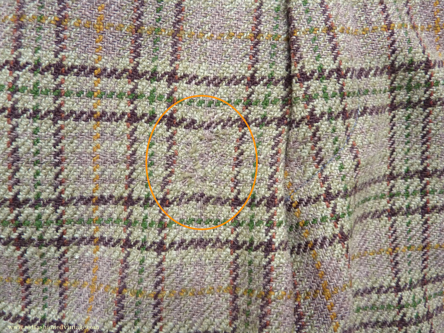 Vintage Mens 1970s Irish Bespoke Tweed Suit Green Brown Plaid Check 44"
