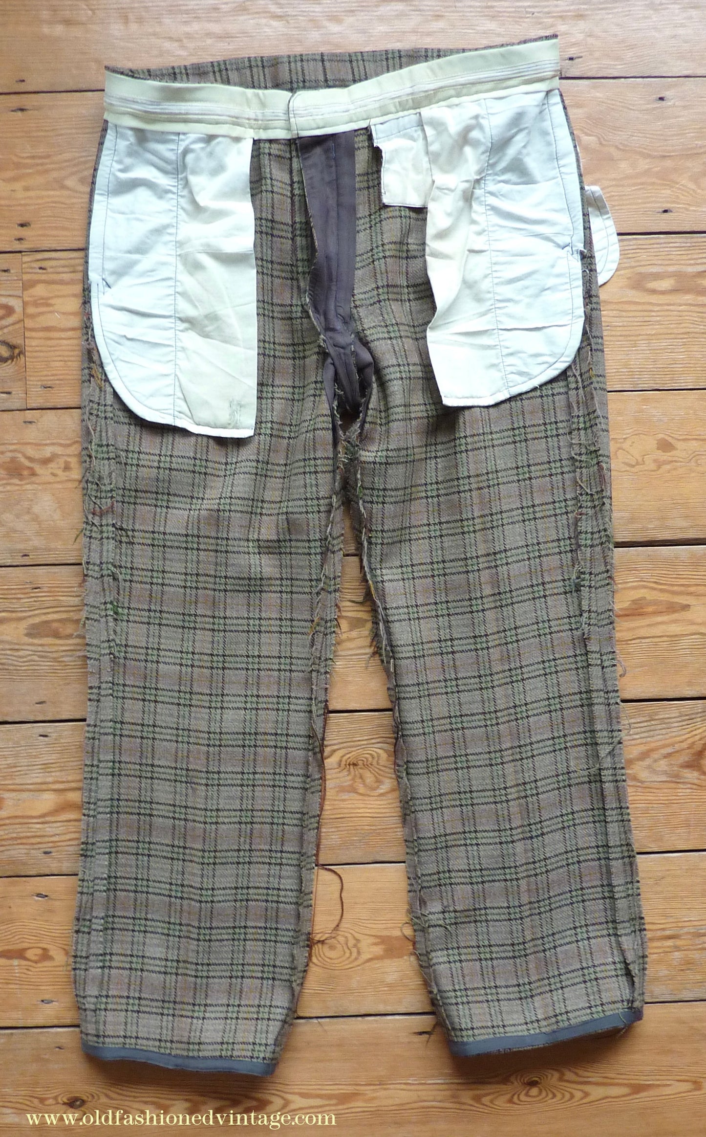 Vintage Mens 1970s Irish Bespoke Tweed Suit Green Brown Plaid Check 44"