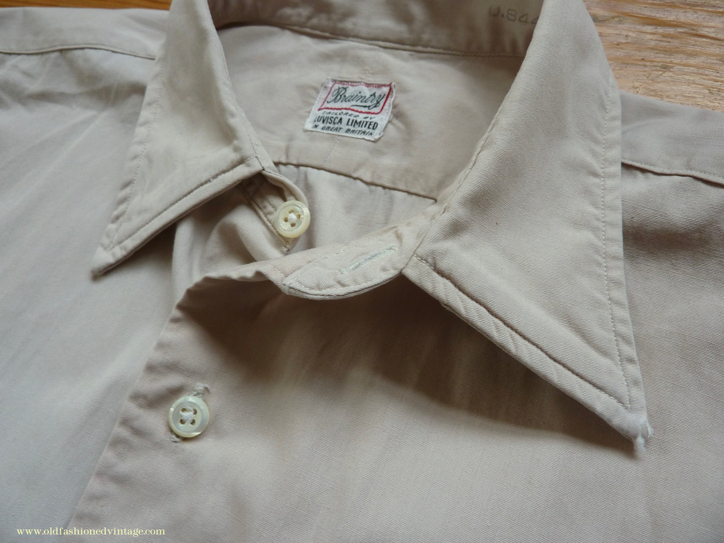 Vintage Mens 1940s 1950s "Braintry" Cotton Shirt Pale Ivory Spearpoint Collar British 15"