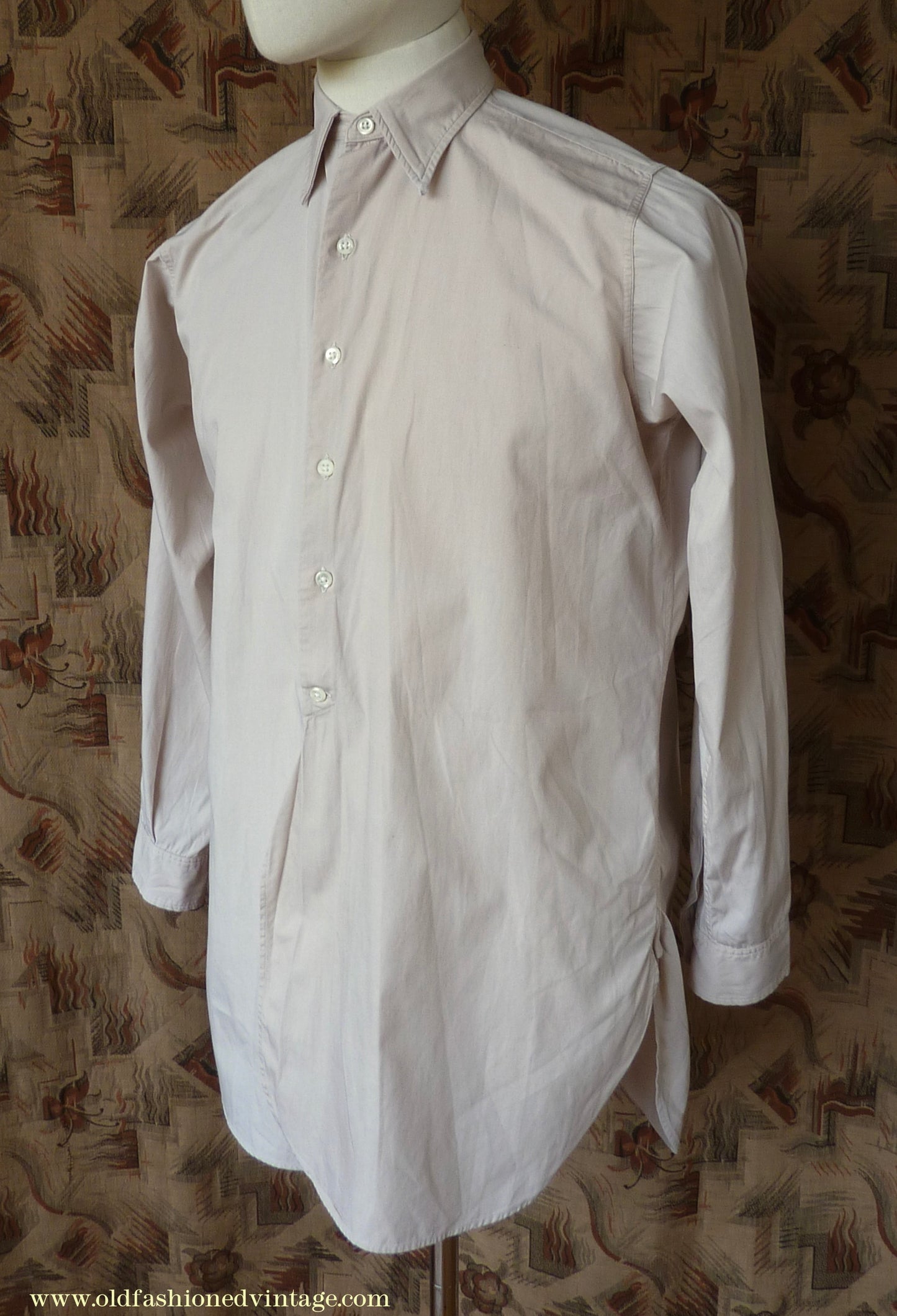 Vintage Mens 1940s 1950s "Braintry" Cotton Shirt Pale Ivory Spearpoint Collar British 15"