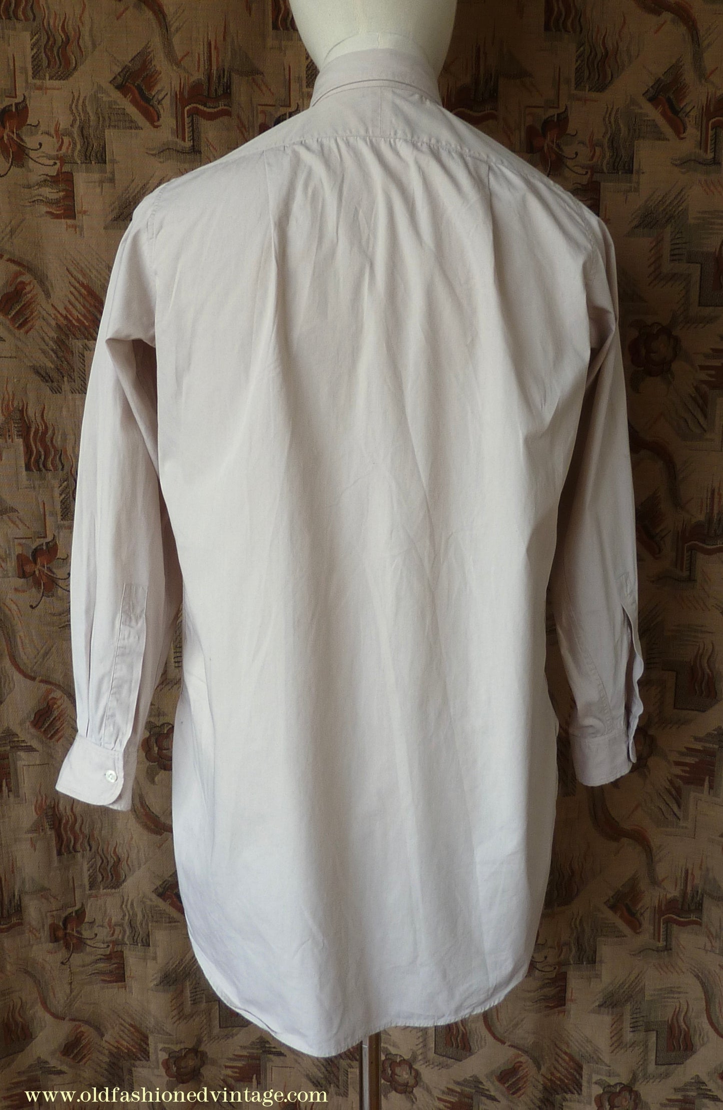 Vintage Mens 1940s 1950s "Braintry" Cotton Shirt Pale Ivory Spearpoint Collar British 15"