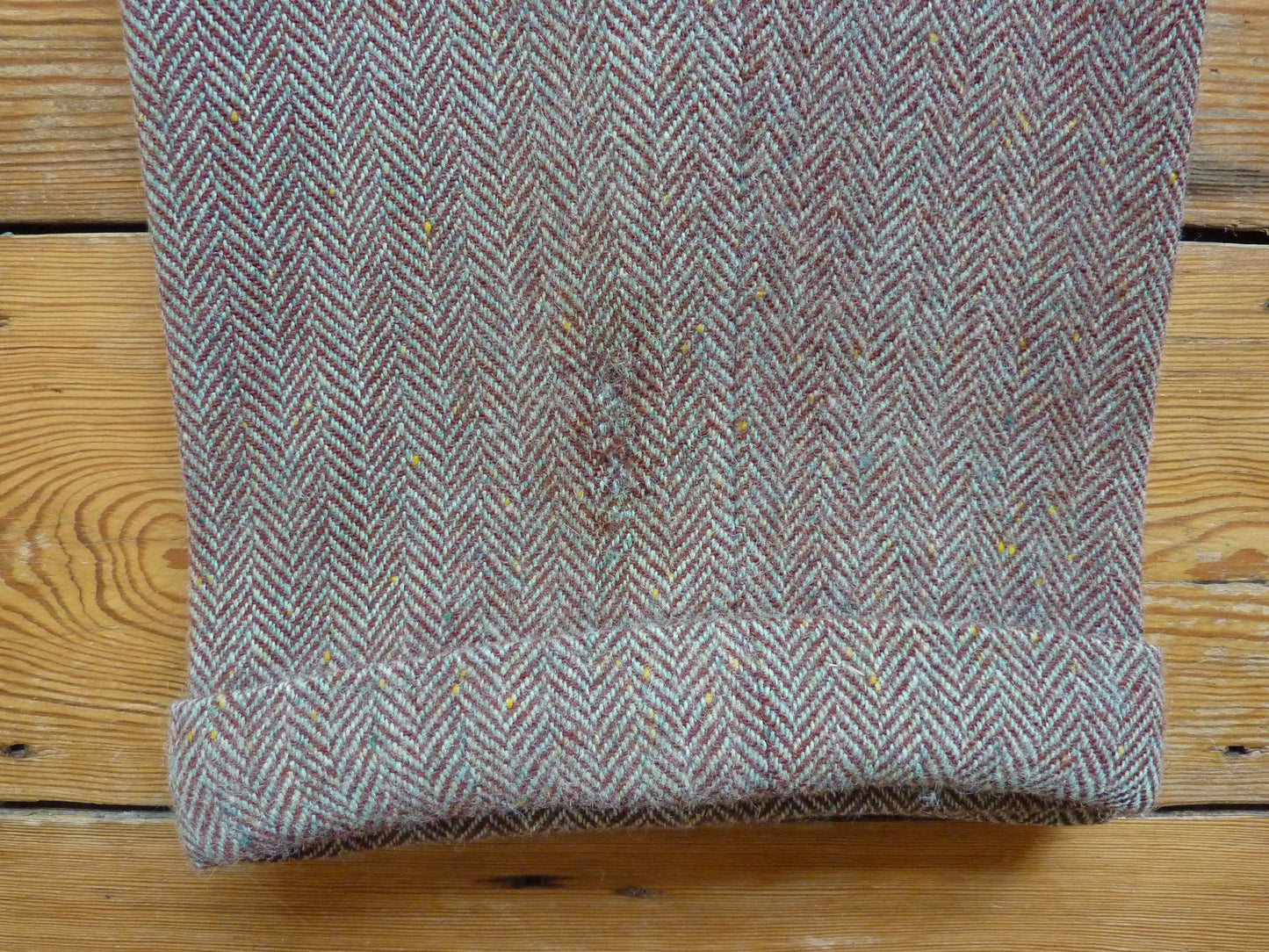 Vintage Mens 1940s Tweed Suit 2 Piece Single Breasted Brown Green Flecked Herringbone Wool 42" Extra Long