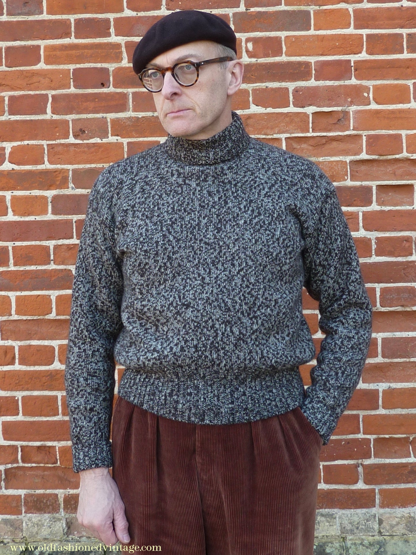 Old Fashioned Garments Vintage Reproduction 1940s Mens Roll Neck Jumper Mottled Dark Brown & White Polo Turtle Sweater L