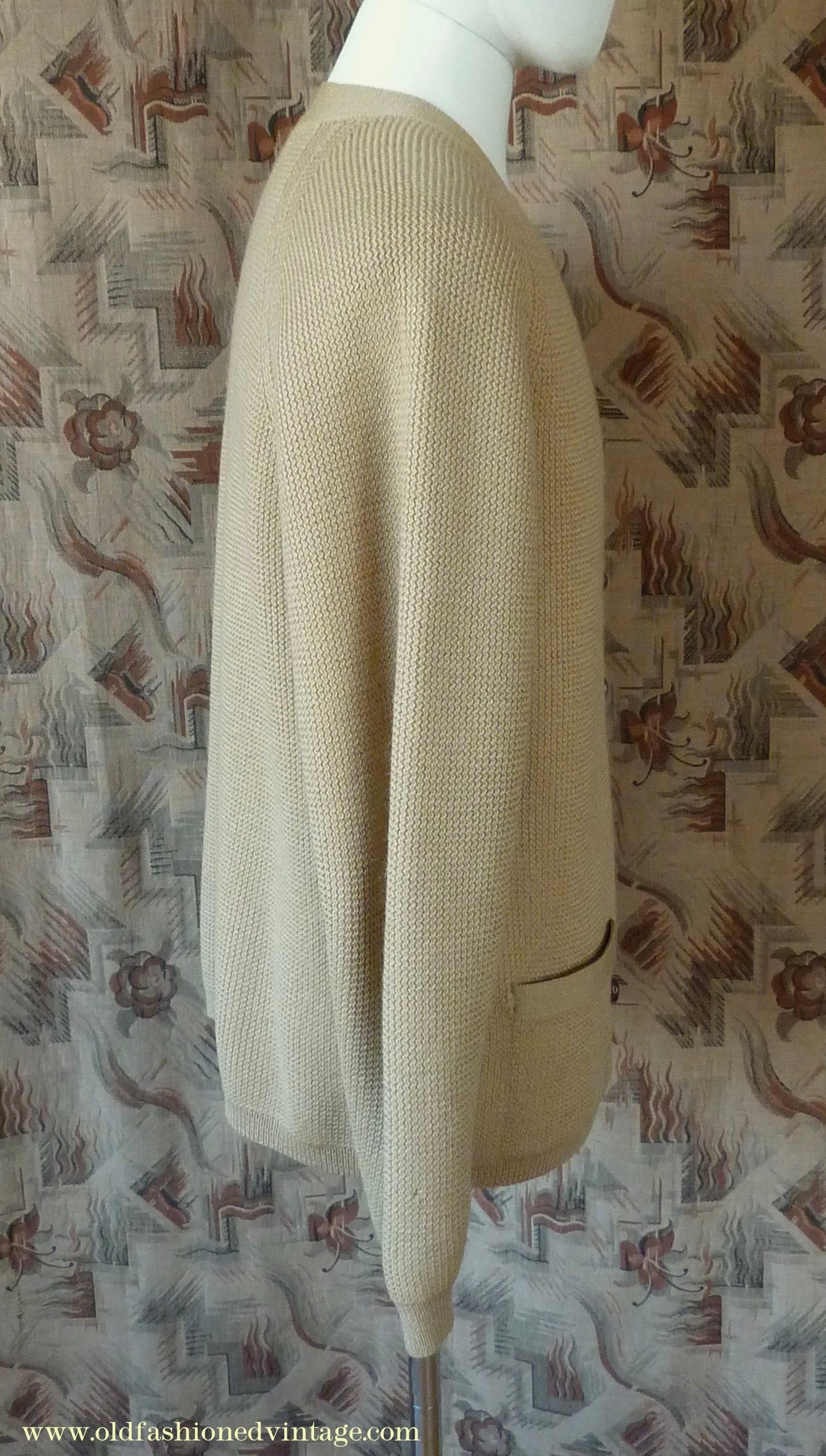 Vintage Mens 1950s 1960s Jaeger Cardigan Sweater Ribbed Saddle Sleeves Sandy Camel Beige Wool 42"