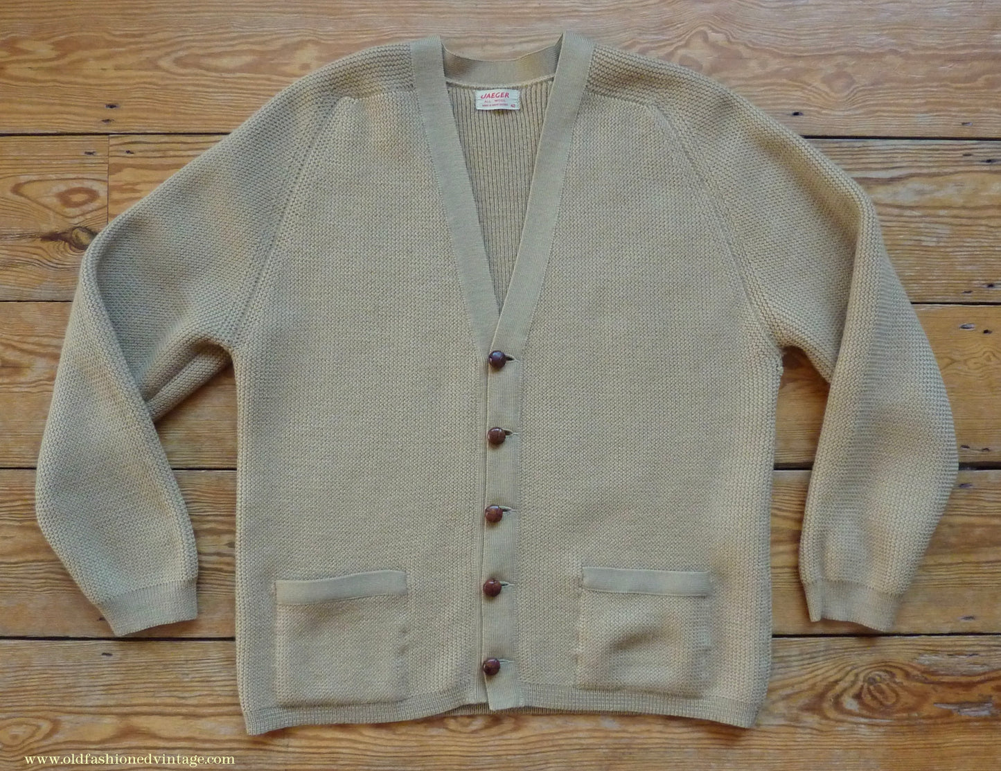 Vintage Mens 1950s 1960s Jaeger Cardigan Sweater Ribbed Saddle Sleeves Sandy Camel Beige Wool 42"