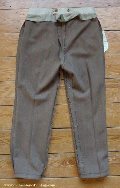 Vintage Mens 1960s Bespoke Tweed 3 Piece Suit Olive Brown Wool Red Windowpane Gauntlet Cuffs 42" Extra Long