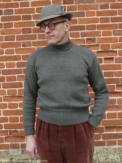 Old Fashioned Garments Vintage Reproduction 1940s Mens Roll Neck Jumper Grey Green Polo Turtle Sweater S/M