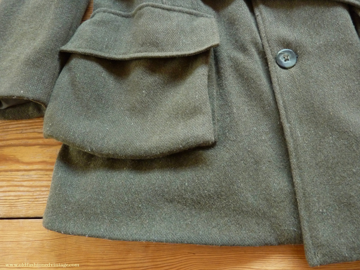 Vintage Mens 1980s 1990s Loden Norfolk Country Shooting Belted Jacket Green Wool Blend 44"