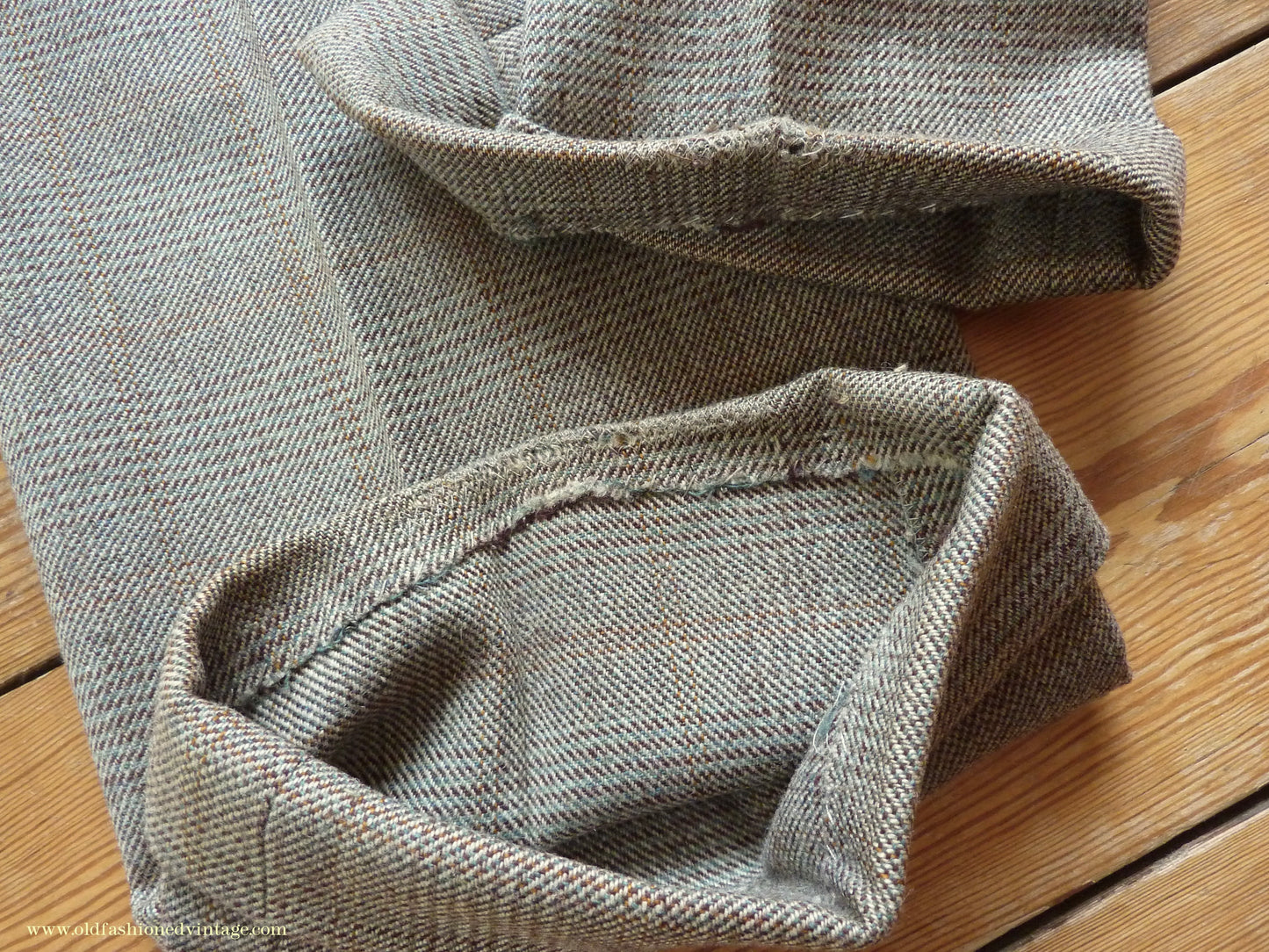 Vintage Mens 1950s Bespoke Suit 2 Piece Single Breasted Light Green Brown Glen Plaid Wool 42" Long