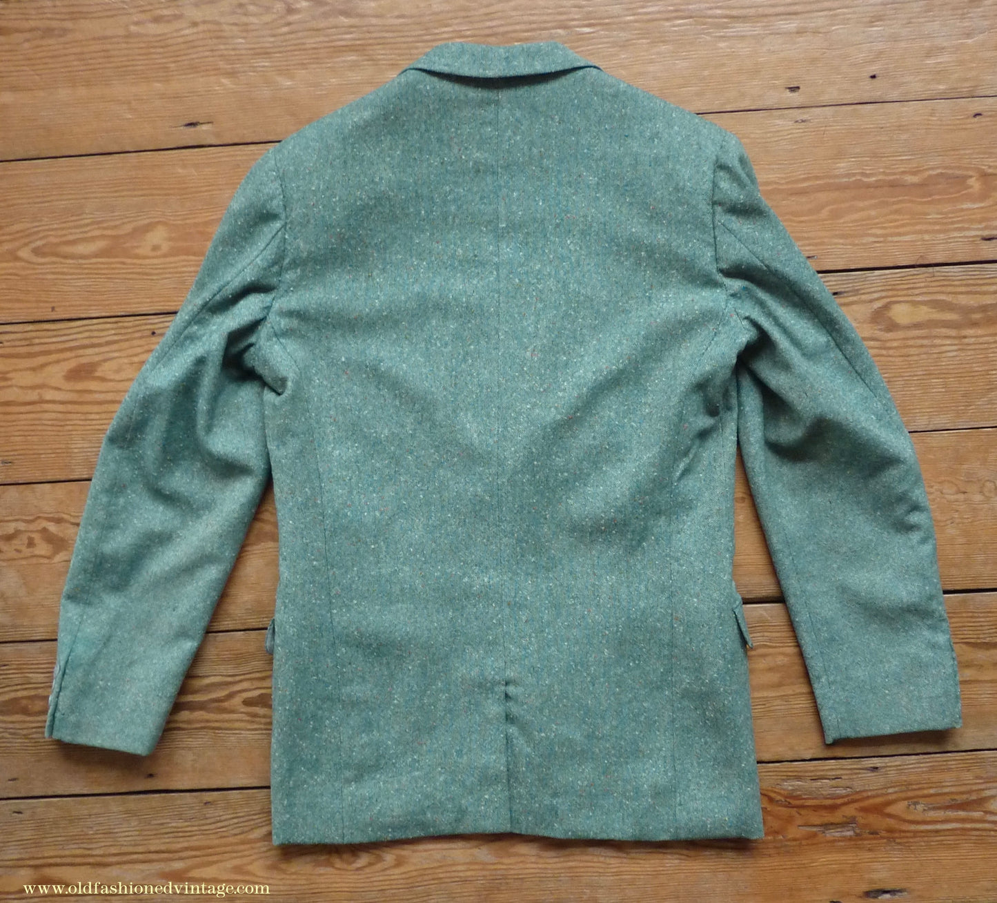 Vintage Mens 1950s Suit 2 Piece Single Breasted Japanese Custom Tailored Spearmint Green Flecked Wool Donegal Tweed 36" 38" Long