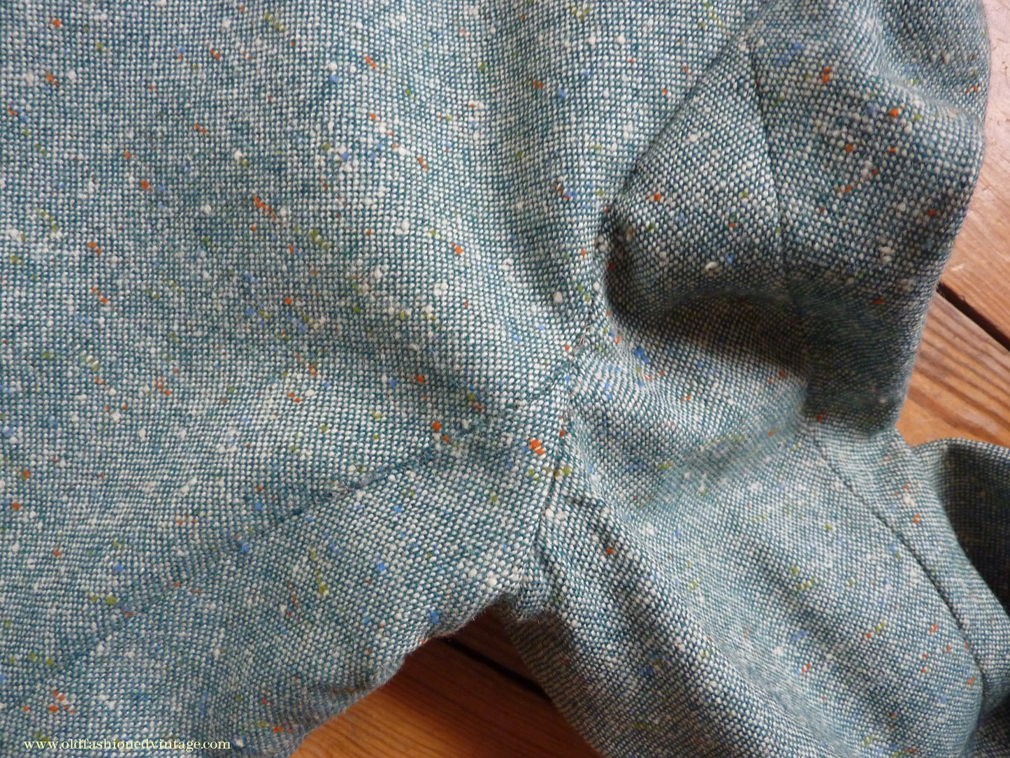 Vintage Mens 1950s Suit 2 Piece Single Breasted Japanese Custom Tailored Spearmint Green Flecked Wool Donegal Tweed 36" 38" Long