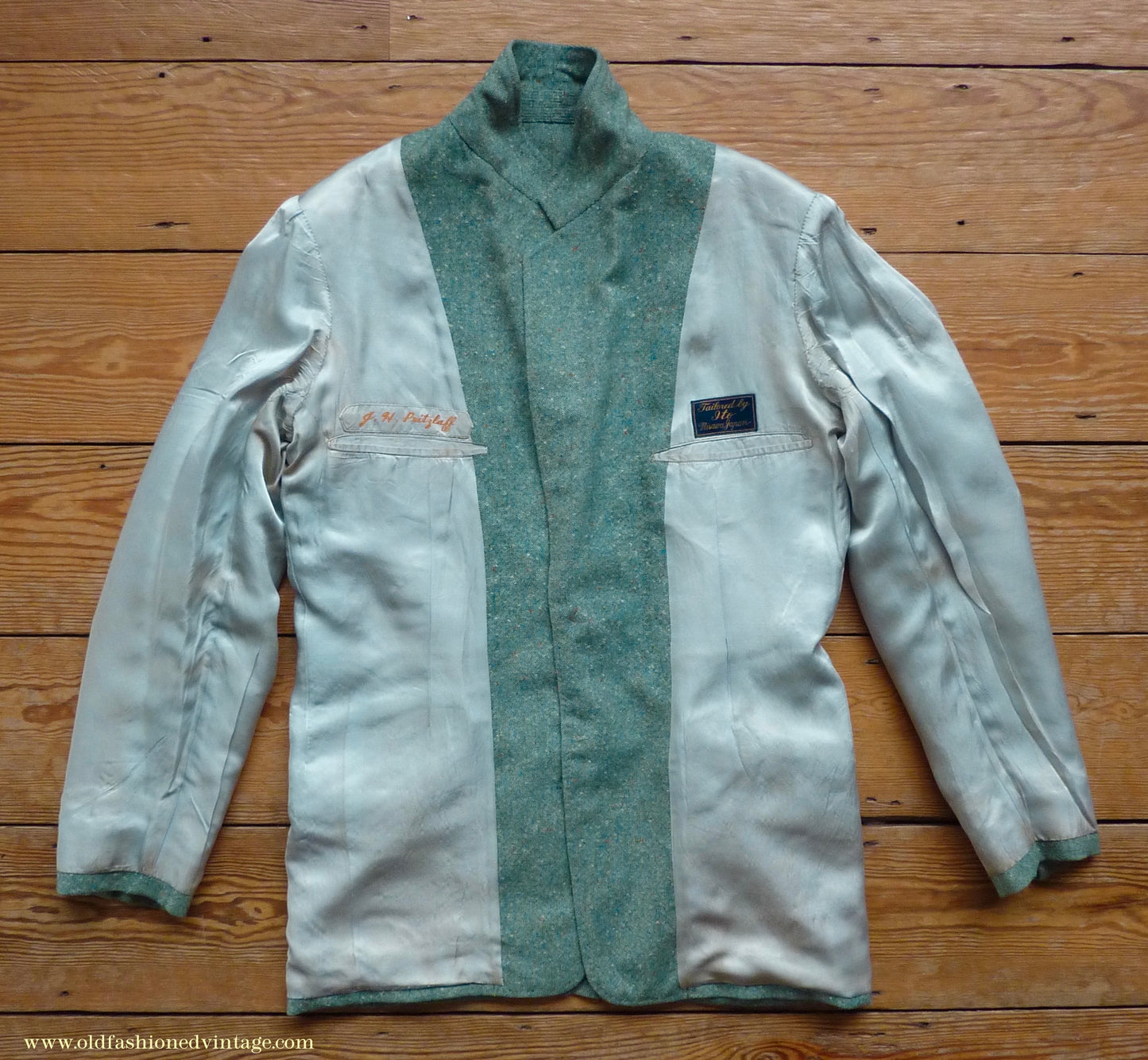 Vintage Mens 1950s Suit 2 Piece Single Breasted Japanese Custom Tailored Spearmint Green Flecked Wool Donegal Tweed 36" 38" Long