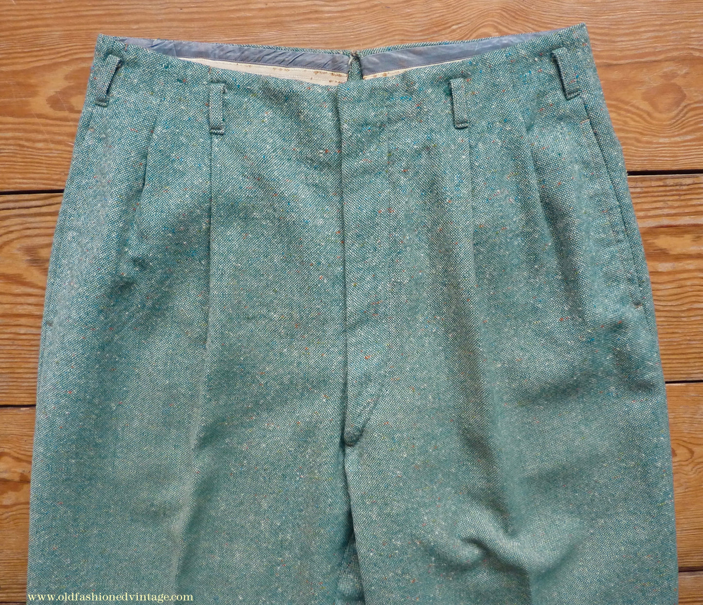Vintage Mens 1950s Suit 2 Piece Single Breasted Japanese Custom Tailored Spearmint Green Flecked Wool Donegal Tweed 36" 38" Long