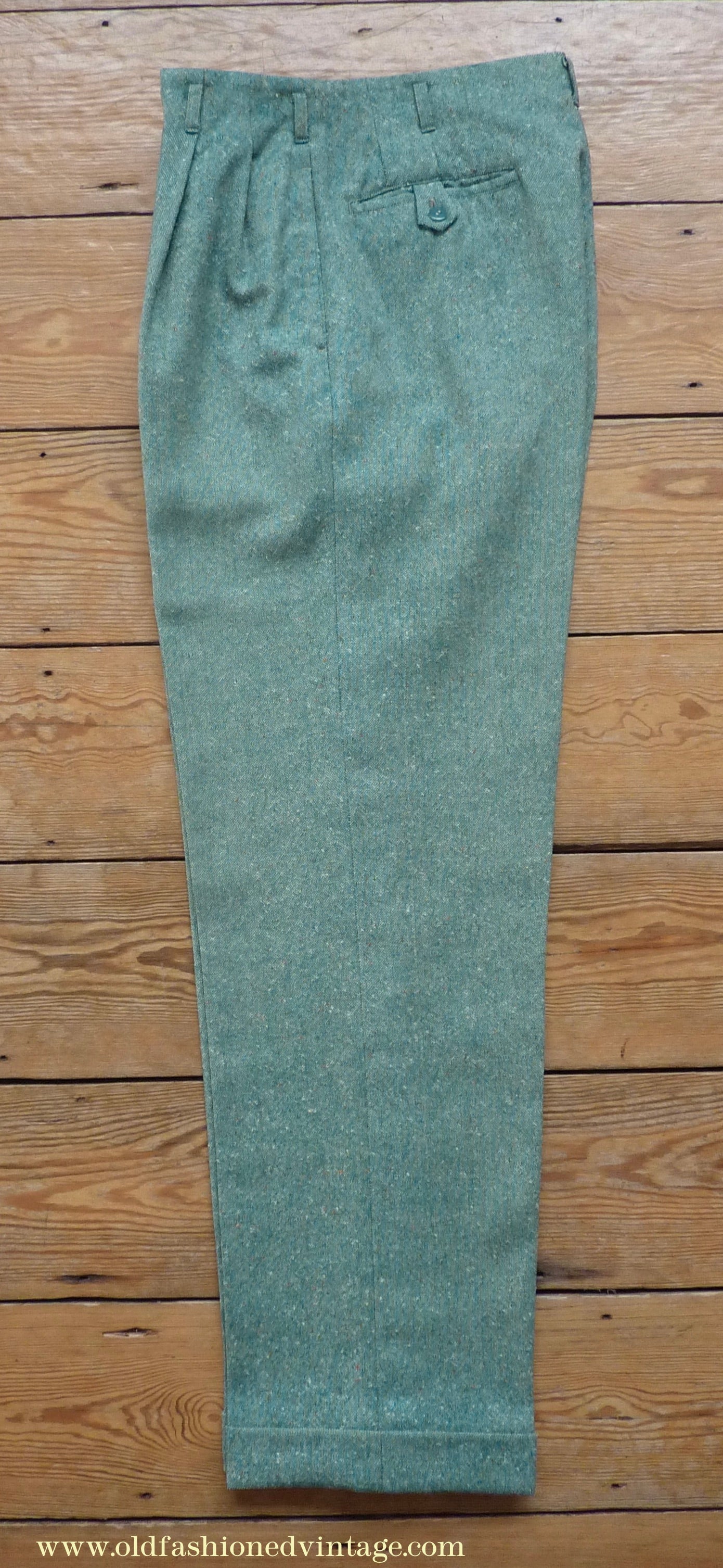 Vintage Mens 1950s Suit 2 Piece Single Breasted Japanese Custom Tailored Spearmint Green Flecked Wool Donegal Tweed 36" 38" Long