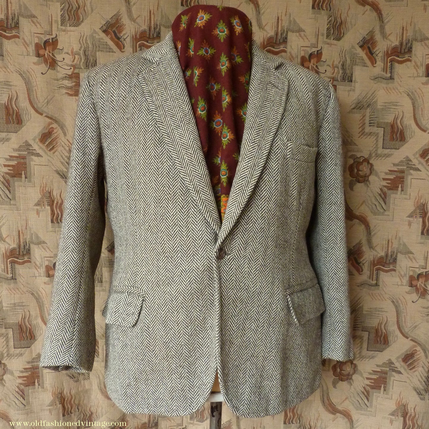 Vintage Mens 1980s Bespoke Tweed Sports Jacket Brown Beige Herringbone 44" Short